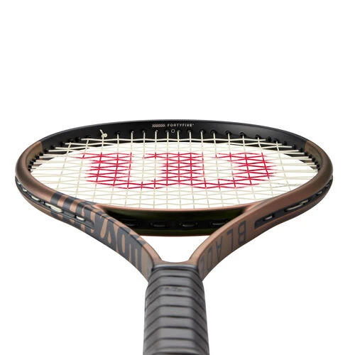 Wilson Blade 98 16X19 V8 Tour Racket 8 Wilson Blade 98 16X19 V8 Tour Racket - Image 8