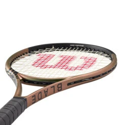 Wilson Blade 100 V8 Tour Racket -Sports Tennis Gear 03773000 11